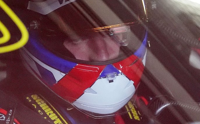 Bild zu Verstappen siegt beim Eifel-Ausflug in der «Grünen Hölle»