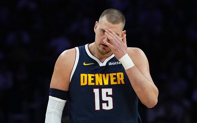 Bild zu NBA-Superstar Jokic f&auml;llt mindestens vier Wochen aus