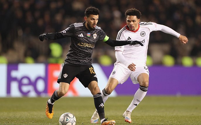 Bild zu Sp&auml;tes 2:3 bei Au&szlig;enseiter Agdam: Frankfurt scheidet aus