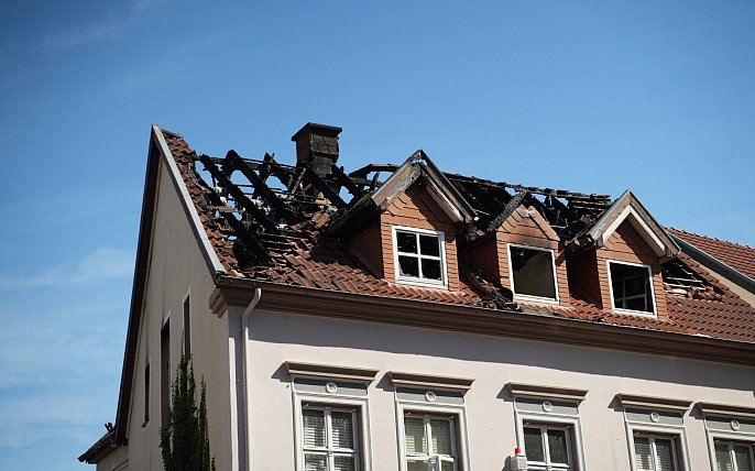 Bild zu Polizei hat neue Hinweise zum Brand in der Lagenser Gerichtsstraße
