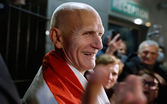 Bild zu Lukaschenko lässt auf US-Druck 123 politische Gefangene frei