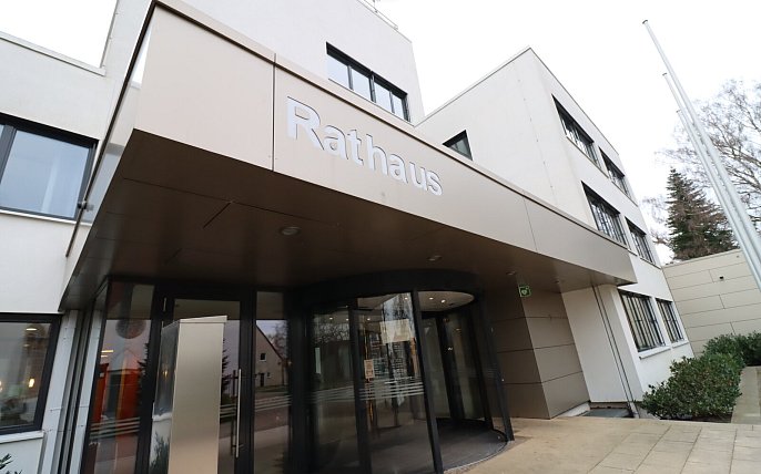 Bild zu Neonazi sitzt in Leopoldsh&ouml;her Aussch&uuml;ssen