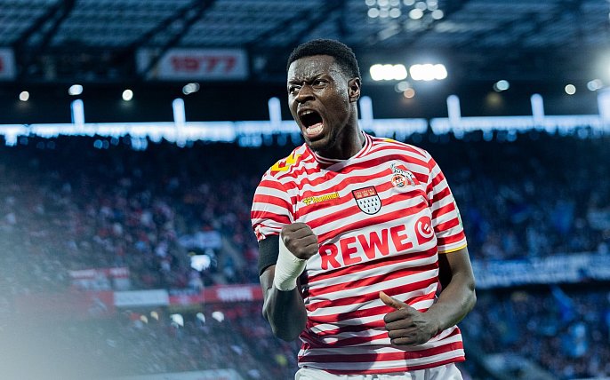 Bild zu VAR-Ärger und Kölner Jubel im Aufsteigerduell mit Hamburg