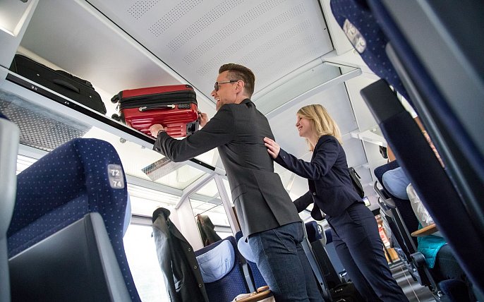 Bild zu Weihnachtsreise im Zug: So sch&uuml;tzen Sie sich vor Dieben