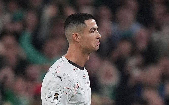 Bild zu Ronaldos Rot hat Konsequenzen: Zuschauer bei der WM?