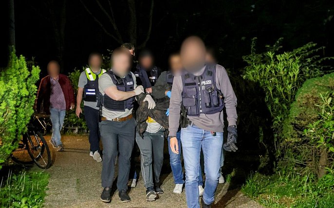 Bild zu Messerangriff von Bielefeld: Prozess startet Anfang M&auml;rz