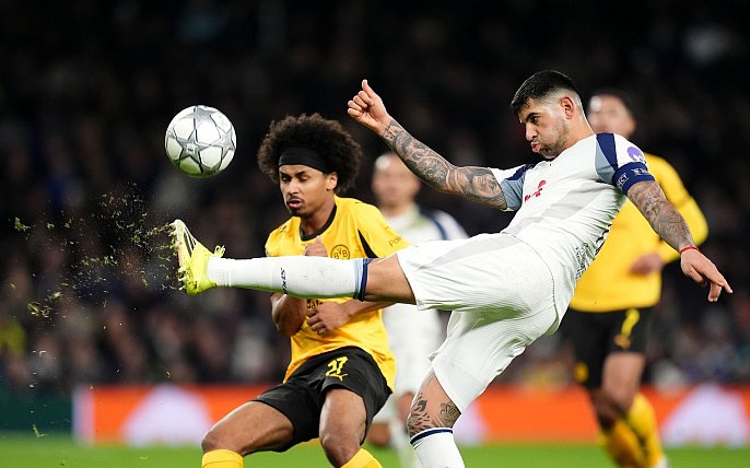 Bild zu 0:2 in London: Dortmund unterliegt Tottenham