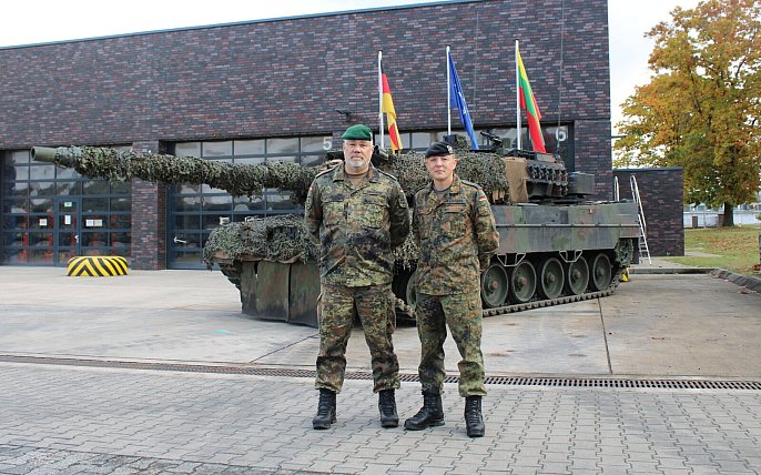 Bild zu So übernimmt das Augustdorfer Panzerbataillon 203 Führungsverantwortung in Litauen