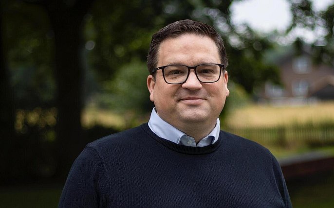 Bild zu So tickt Oerlinghausens zweiter stellvertretender B&uuml;rgermeister Dennis Thon