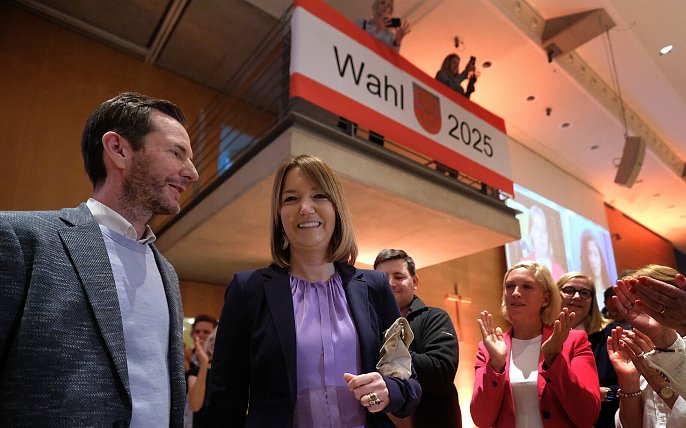 Bild zu Oberbürgermeister und Landräte: So haben die Parteien in OWL abgeschnitten