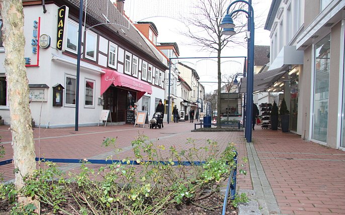 Bild zu Lagenser Rat entscheidet sich gegen einen Verkauf des Stra&szlig;enbeleuchtungsnetzes