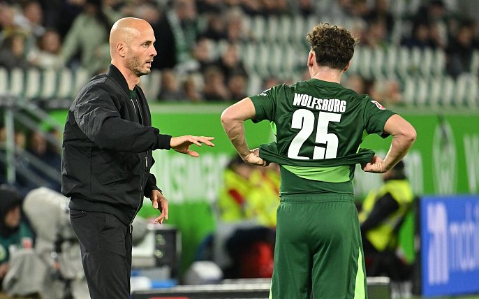 Bild zu Paul Simonis bleibt vorerst Trainer des VfL Wolfsburg