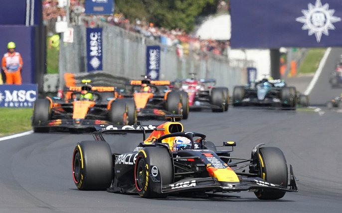 Bild zu Forza Verstappen: Sieg-Rückkehrer im Ferrari-Land