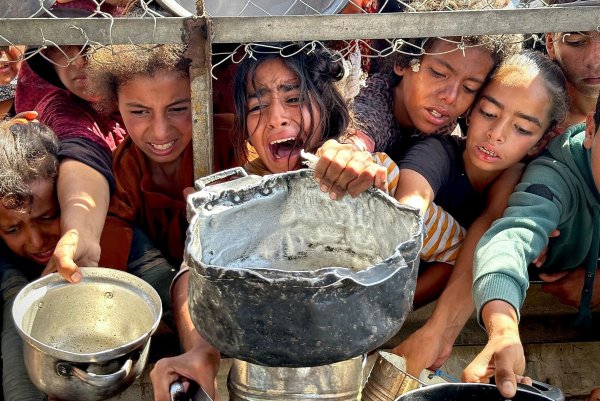 Machen statt Reden - Hannover und Düsseldorf möchten vorangehen und Kriegskindern helfen. (Archivbild) - © Moaz Abu Taha/APA Images via ZUMA Press Wire/dpa