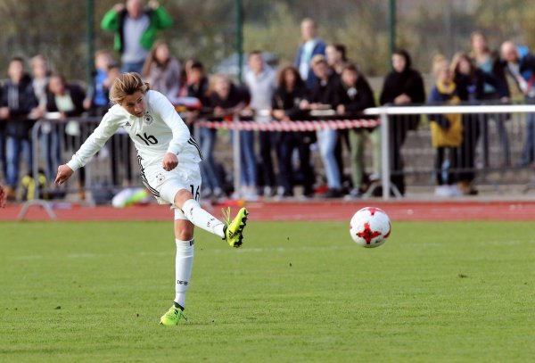 Die Bad Salzuflerin Carlotta Wamser bestritt am 3. November in Wetzlar ihr erstes Länderspiel für das U15-Team. - © Foto: Rene Weiss
