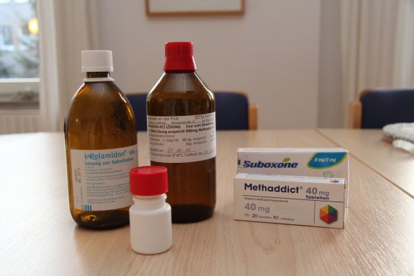 Verschiedene Präparate: Nicht nur mit Methadon, sondern auch mit Polamidon, Suboxone oder auch Methadicct können Abhängige substituieren. - © Jana Beckmann