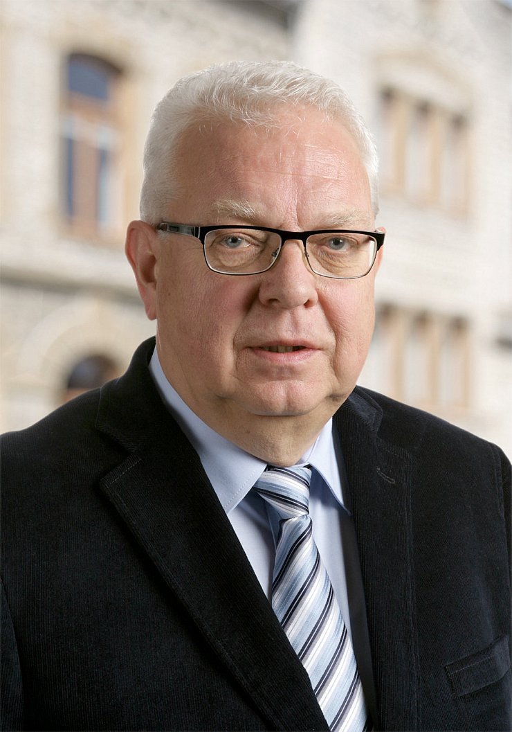 Reinhard Meyer gibt sein Ratsmandat zurück Lokale Nachrichten aus