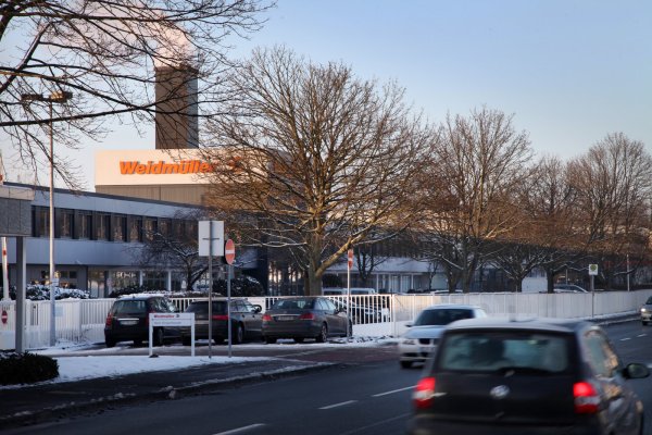 Die Weidmüller-Zentrale an der Klingenbergstraße: Das Unternehmen plant, am Standort Detmold 121 Stellen abzubauen. Der Betriebsrat will sich dagegen wehren. - © Bernhard Preuß