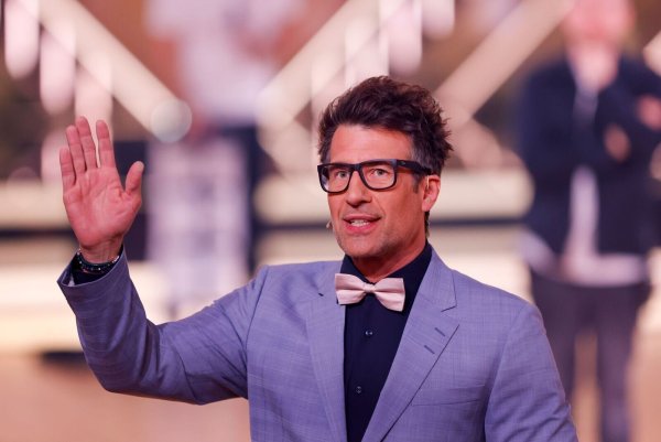 Hat sich bereits im Sommer von seiner Frau getrennt: Moderator Daniel Hartwich (Archivfoto) - © Thomas Banneyer/dpa