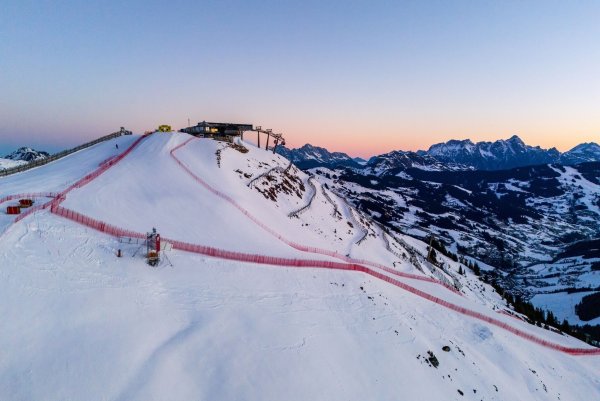 Saalbach verspricht der Ski-Nation Österreich ein großes Spektakel. - © Expa/Johann Groder/APA/dpa