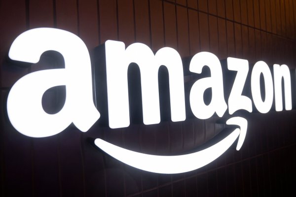 Aus für den Appstore für Android-Geräte bei Amazon: Ab 20. August an werden Nutzerinnen und Nutzer keinen Zugriff mehr haben. - © Christophe Gateau/dpa/dpa-tmn