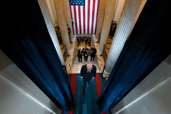 Donald Trump will unmittelbar nach seiner Vereidigung als US-Präsident folgenschwere Entscheidungen treffen. - © Kenny Holston/Pool The New York Times/AP/dpa