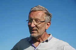 Michael Sturm, ehemaliger Pfarrer der Lukas- und Paulusgemeinde in Bielefeld. - &copy; Michael Sturm