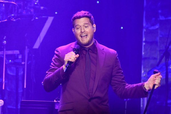 Kanadische Promis positionieren sich gegen die USA - darunter auch der Sänger Michael Bublé. (Archivfoto) - © Richard Shotwell/Invision/AP/dpa