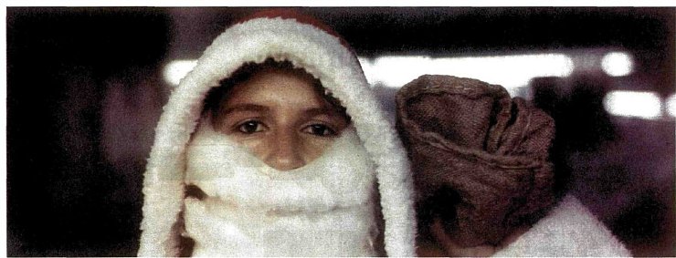 Silke Buhrmester hat sich 1994 die Kluft des Weihnachtsmanns angezogen.Buhr - © Archivfoto: Vera Gerstendorf-Welle