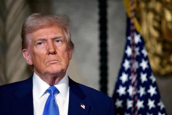 US-Präsident Trump wird mit seiner Kritik oft persönlich. (Archivbild) - © Uncredited/Pool/AP/dpa