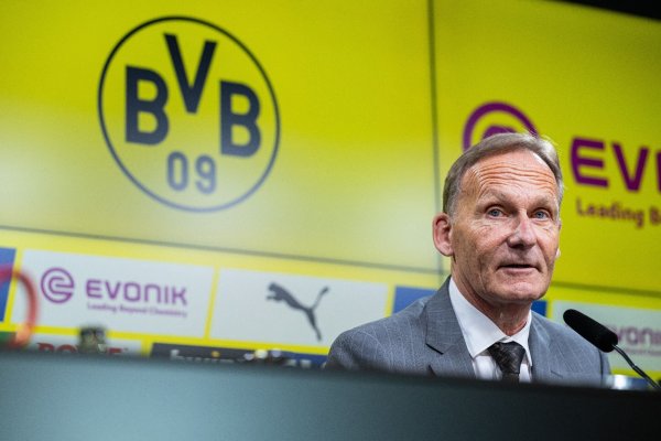 «Das wird ein enges Spiel auf hohem Niveau», sagt BVB-Boss Hans-Joachim Watzke über die Partie gegen den FC Bayern. - © Guido Kirchner/dpa