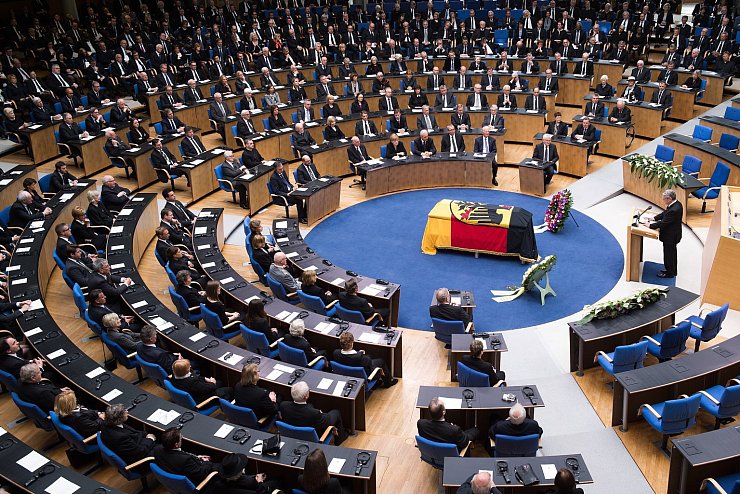 Ehemaliger Plenarsaal - &copy; Foto: Marius Becker