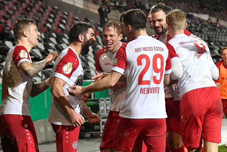 Rot-Weiss Essen - Bayer Leverkusen - &copy; Foto: Martin Meissner/AP POOL/dpa