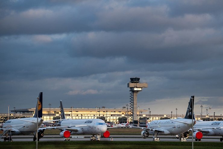 Flughafen Berlin Brandenburg - &copy; Foto: Bernd von Jutrczenka/dpa