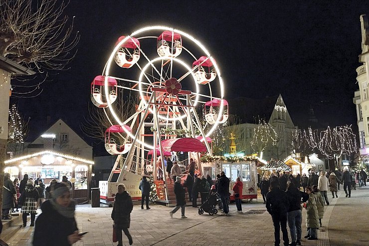 LZ-Leserinnen und -Leser teilen ihr Weihnachtsmarkt-Lieblingsbild mit uns. Dabei beweisen, wie festlich im Lipperland die Adventszeit begangen werden kann. Vom Bad Salzufler Weihnachtstraum über den Museumsadvent im Freilichtmuseum Detmold bis hin zum kleinen Weihnachtsmarkt in der Nachbarschaft. - © Herbert Begemann