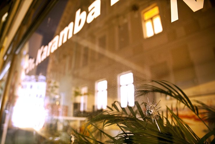 Einschussl&ouml;cher - &copy; Foto: Johannes Stein/dpa-Zentralbild/dpa