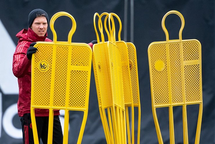 Trainingsleiter - &copy; Foto: Sven Hoppe/dpa