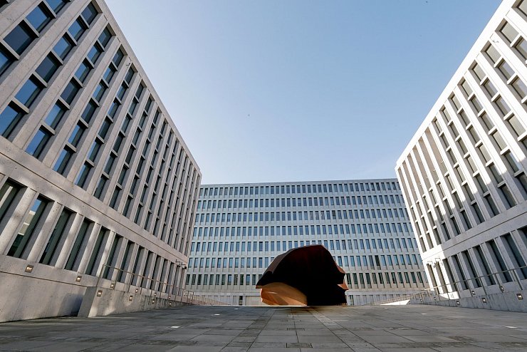 Kunstwerk - &copy; Foto: Michael Sohn/Pool AP