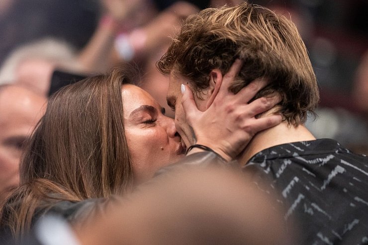 Thomalla und Zverev - &copy; Foto: Georg Hochmuth/APA/dpa