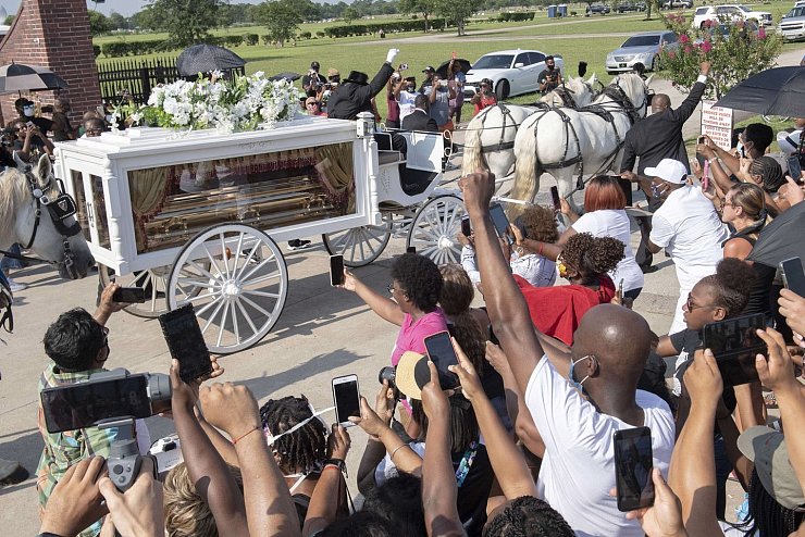 Letzter Weg - © Foto: Bob Daemmrich/ZUMA Wire/dpa