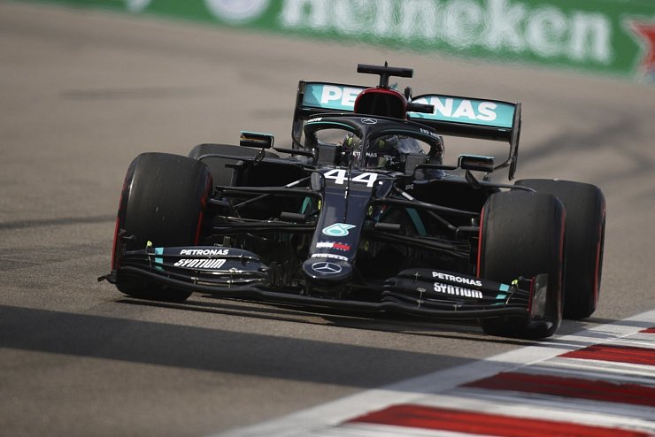 Lewis Hamilton - © Foto: Bryn Lennon/Pool Getty/AP/dpa