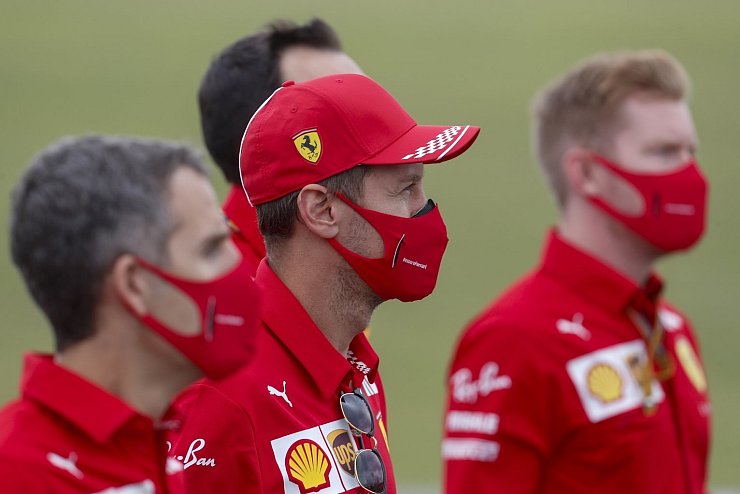 Sebastian Vettel - © Foto: Darko Bandic/STF/AP/dpa