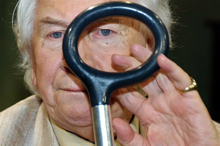 Sir Peter Ustinov w&auml;re 100 - &copy; Foto: J&ouml;rg Carstensen/dpa