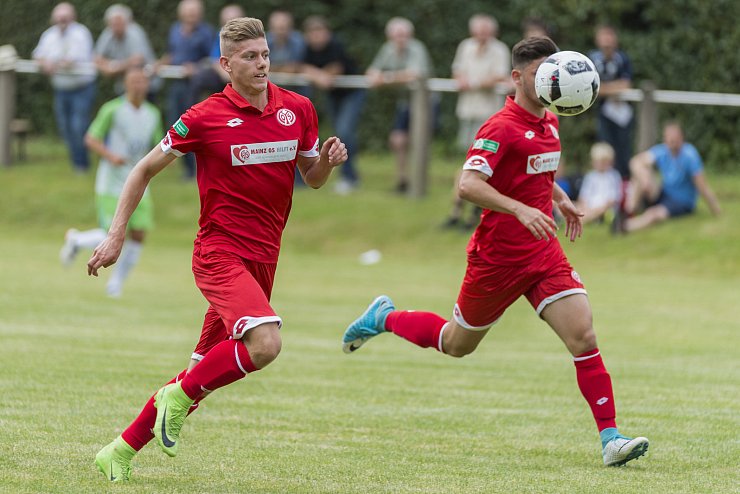 U19-Fußball in Elbrinxen - © Egon Penner