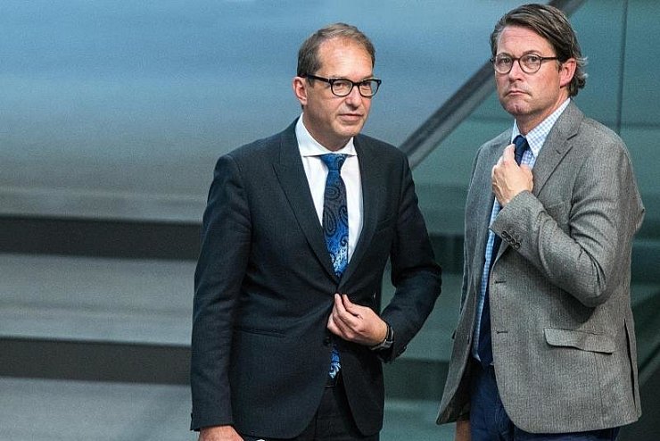 Andreas Scheuer und Alexander Dobrindt - &copy; Foto: Jens B&uuml;ttner/dpa-Zentralbild/dpa