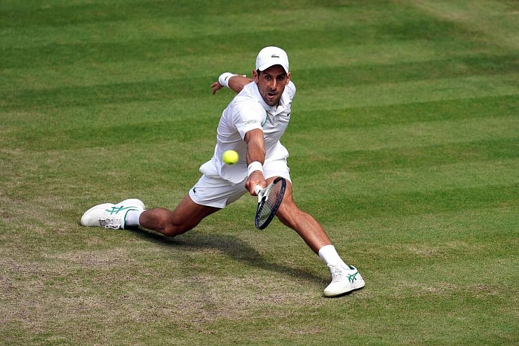 - &copy; John Walton/PA Wire/dpa