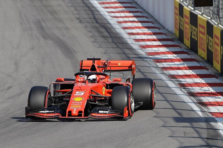 Sebastian Vettel - © Foto: Luca Bruno/AP