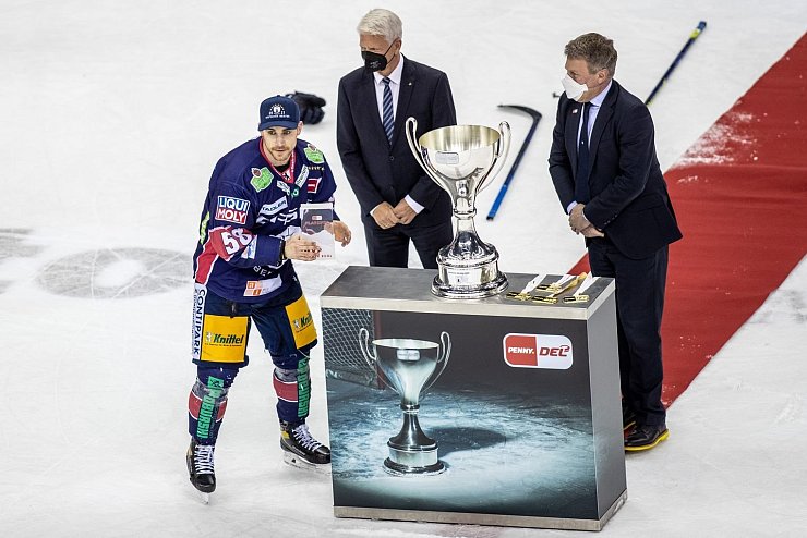 MVP - © Foto: Andreas Gora/dpa