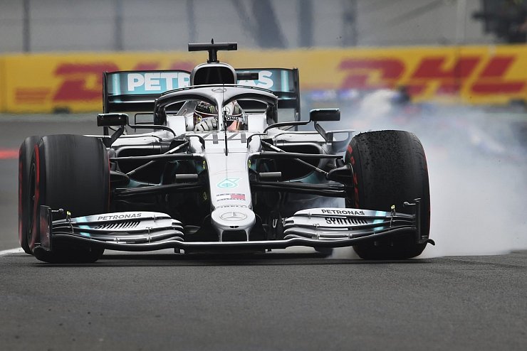Lewis Hamilton - © Foto: Marco Ugarte/AP/dpa