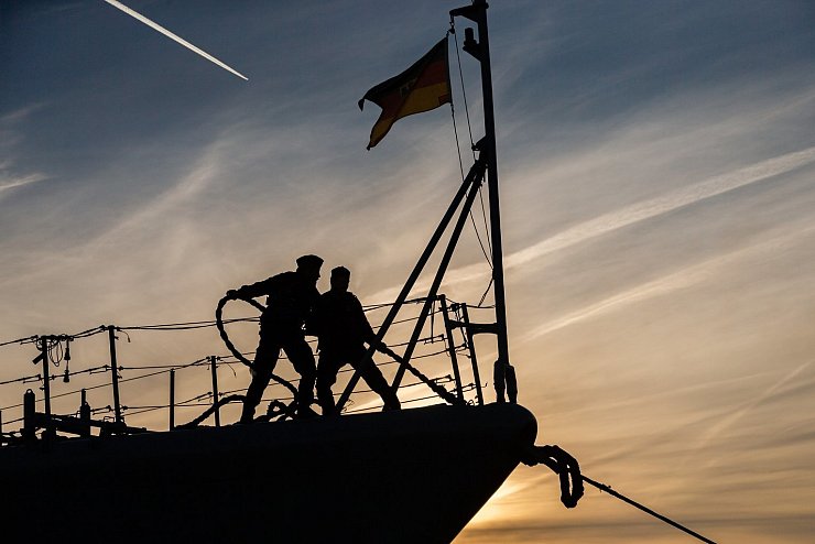 Fregatte &laquo;Augsburg&raquo; - &copy; Foto: Mohssen Assanimoghaddam/dpa